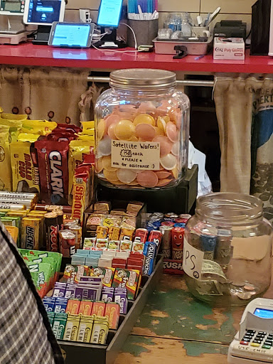 American Restaurant «Lickity Split Frozen Custard», reviews and photos, 6056 N Broadway St, Chicago, IL 60660, USA