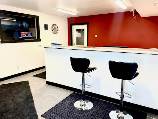 Auto Repair Shop «Anamosa Auto Center, Inc.», reviews and photos, 108 Harley Ave, Anamosa, IA 52205, USA