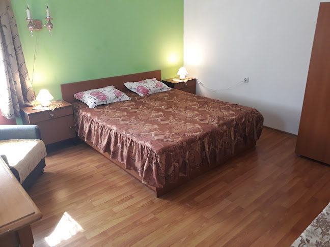 l, ул. „Любен Каравелов“ 10, 9600 Балчик