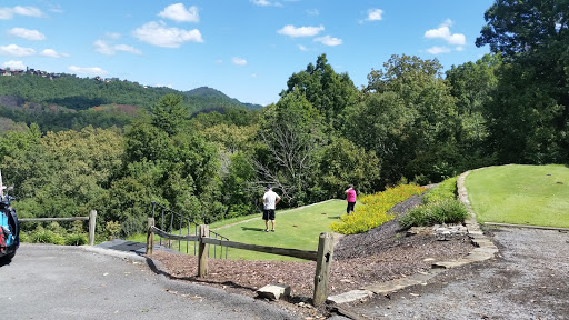 Golf Course «Gatlinburg Golf Course», reviews and photos, 520 Dollywood Ln, Pigeon Forge, TN 37863, USA