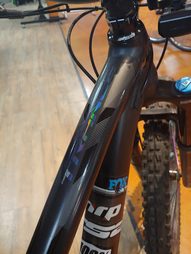 Bicycle Store «Competitive Edge Cyclery», reviews and photos, 9889 E Foothill Blvd, Rancho Cucamonga, CA 91730, USA