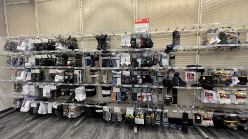 Department Store «Target», reviews and photos, 14075 Biscayne Blvd, North Miami Beach, FL 33181, USA