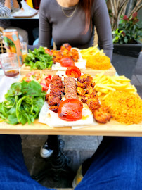 Kebab du Restaurant turc Schön Dürüm à Paris - n°3