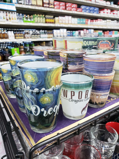 Liquor Store «Newport Liquor Store», reviews and photos, 2019 N Coast Hwy, Newport, OR 97365, USA