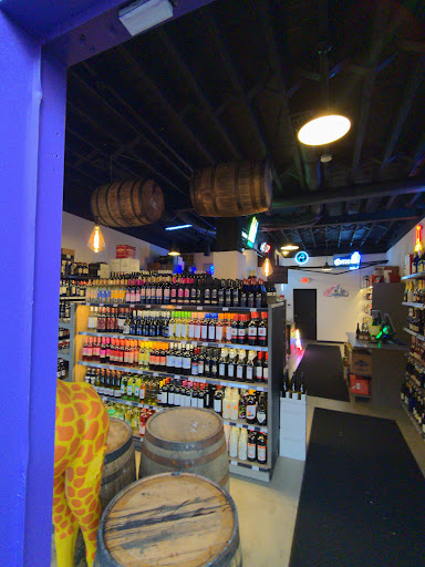 Liquor Store «Lynbrook Wine & Liquor», reviews and photos, 325 Sunrise Hwy, Lynbrook, NY 11563, USA