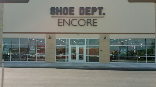 Shoe Dept. Encore, 8163 E Broad St, Reynoldsburg, OH 43068, USA, 