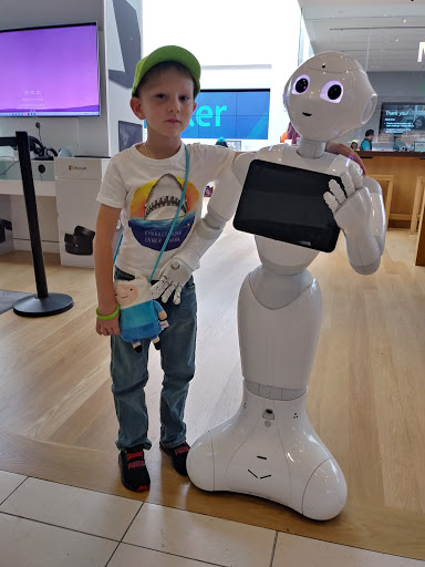 Computer Store «Microsoft Store - Westfield San Francisco Centre», reviews and photos, 845 Market St #257, San Francisco, CA 94103, USA
