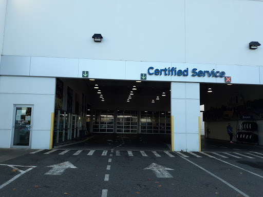 Car Dealer «Lee Johnson Auto Family», reviews and photos, 11845 NE 85th St, Kirkland, WA 98033, USA