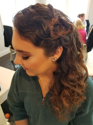 Hair Salon «Austin James Hair Studio», reviews and photos, 1015 E Fort King St, Ocala, FL 34471, USA