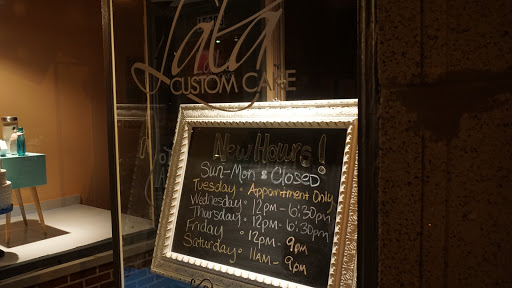 Wedding Bakery «LaLa Custom Cake», reviews and photos, 15301 Madison Ave, Lakewood, OH 44107, USA