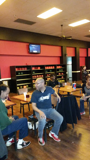 Bowling Alley «AMF Richardson Lanes», reviews and photos, 2101 N Central Expy, Richardson, TX 75080, USA