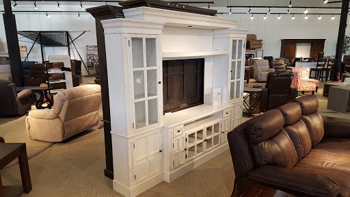 Shopping Mall «Furniture Row Shopping Center», reviews and photos, 1334 N Eastgate Ave, Springfield, MO 65802, USA