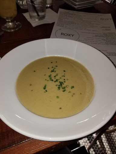 American Restaurant «The Roxy Encinitas», reviews and photos, 517 S Coast Hwy 101, Encinitas, CA 92024, USA