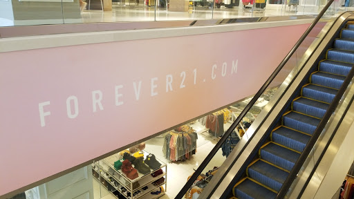 Clothing Store «F21 XXI», reviews and photos, 69 Chestnut St, Beavercreek, OH 45440, USA