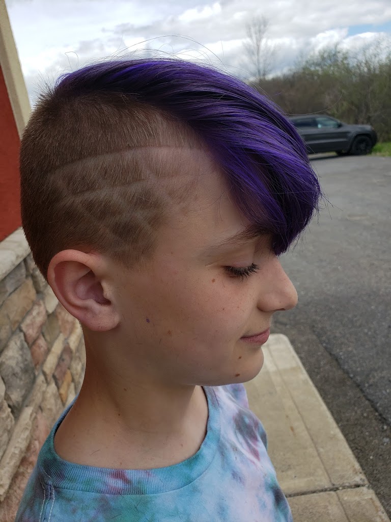 Mane Street Salon Watertown, NY 13601 Services and Reviews