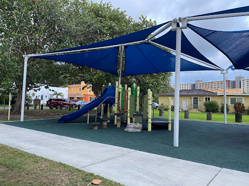 Park «Grove Mini Park», reviews and photos, NW 15th Ave & NW 8th Street, Miami, FL 33125, USA