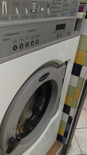 Laundromat «Laundry Fresh Laundromat», reviews and photos, 444 Central Ave, Newark, NJ 07107, USA