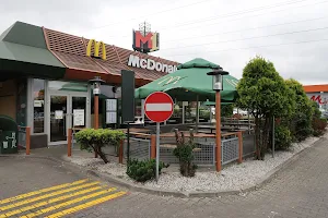 McDonald's - McDrive image