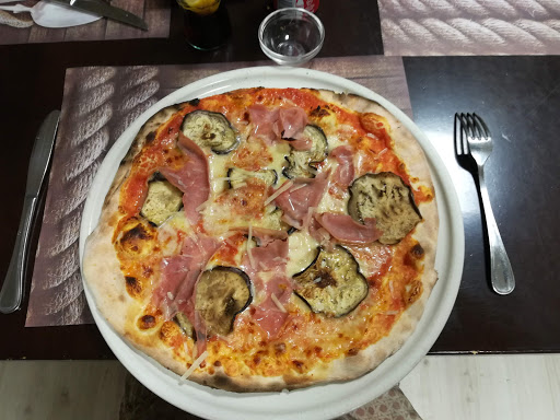 Pizzeria Mediterraneo in Voghera, Provincia di Pavia