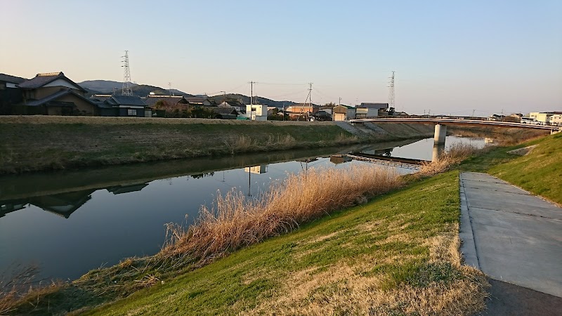 鍋田眼科医院