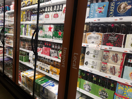 Grocery Store «Giant Food Stores», reviews and photos, 50 Wynnewood Rd, Wynnewood, PA 19096, USA