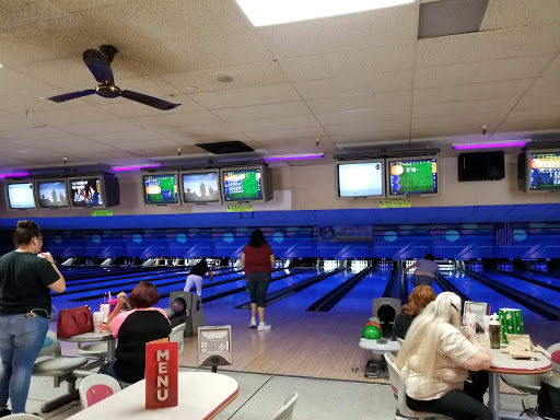Bowling Alley «Brunswick Zone Desert Sky Lanes», reviews and photos, 7241 W Indian School Rd, Phoenix, AZ 85033, USA