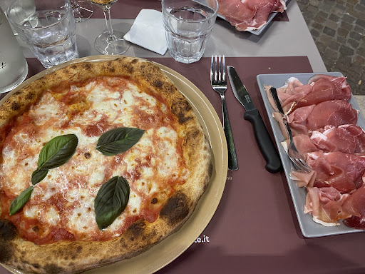 La Gigante in Lecce, Provincia di Lecce