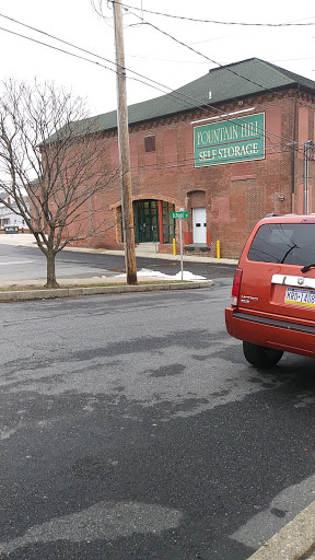 701 N Clewell St, Fountain Hill, PA 18015, USA