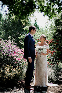 Posy & Pine Photography - Photo 5 - Car repair in , Kent