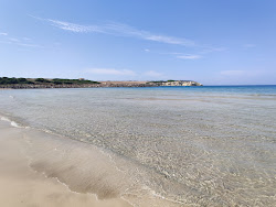 Spiaggia Di Is Benas'in fotoğrafı kirli temizlik seviyesi ile