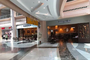 Al Mirqab Mall image