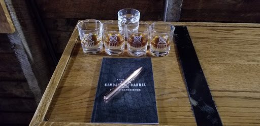 Liquor Store «A & B Liquor Store», reviews and photos, 46778 Van Dyke, Utica, MI 48317, USA