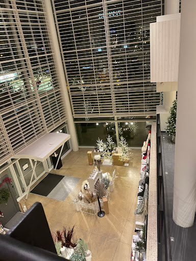 Furniture Store «Crate and Barrel», reviews and photos, 3104 Knox St, Dallas, TX 75205, USA