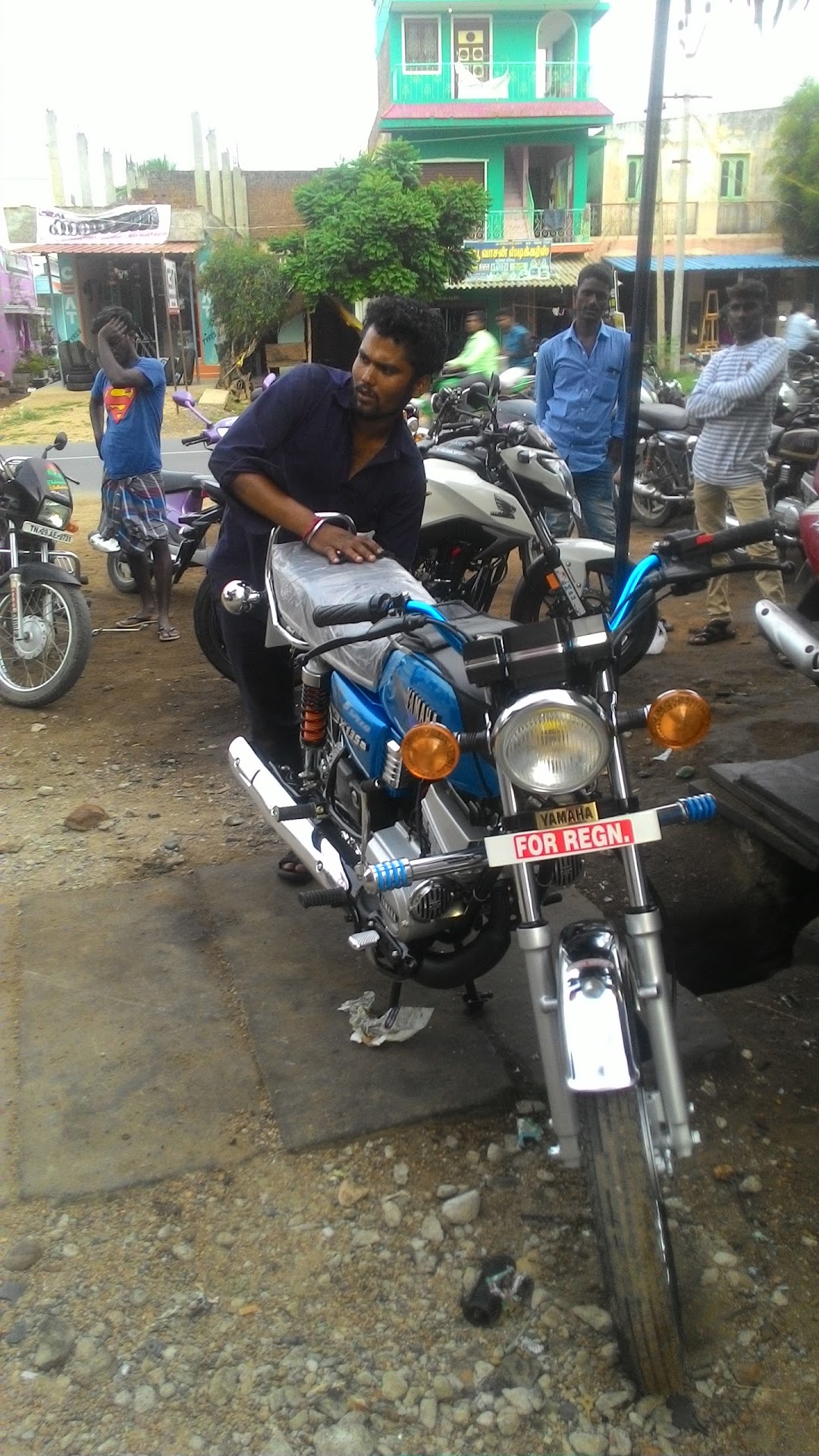 Murali Auto Garage