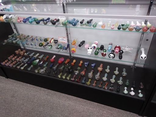 Gift Shop «Loonar Station», reviews and photos, 3951 West Rd, Trenton, MI 48183, USA