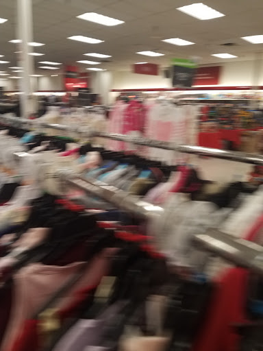 Department Store «T.J. Maxx», reviews and photos, 330 Howe Ave, Cuyahoga Falls, OH 44221, USA