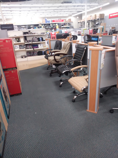 Office Supply Store «Staples», reviews and photos, 1772 Jonesboro Rd, McDonough, GA 30253, USA