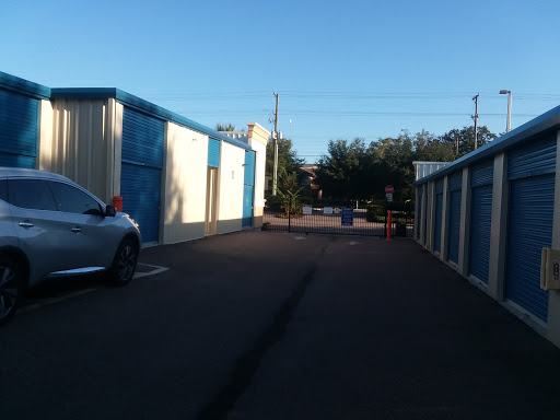 Self-Storage Facility «Life Storage», reviews and photos, 607 E Bloomingdale Ave, Brandon, FL 33511, USA