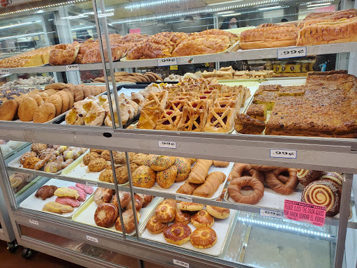 Grocery Store «Super Fresh Market», reviews and photos, 1700 N Lewis Ave, Waukegan, IL 60085, USA