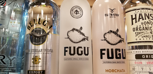 Liquor Store «Macys Liquors», reviews and photos, 1093 Lexington St, Waltham, MA 02451, USA