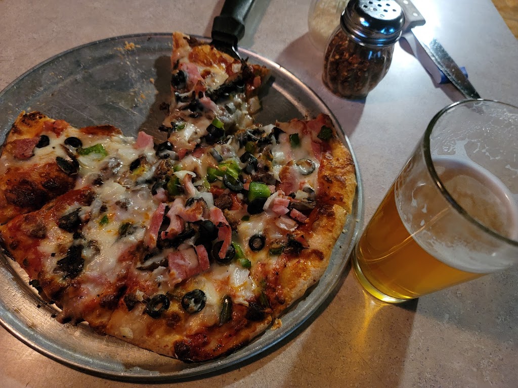 Charlie's Bar & Grill 48876