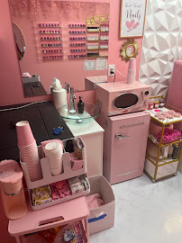 Keratin Kreation Nail Salon - Photo 3 - Car repair in Malden, MA, Cambridge