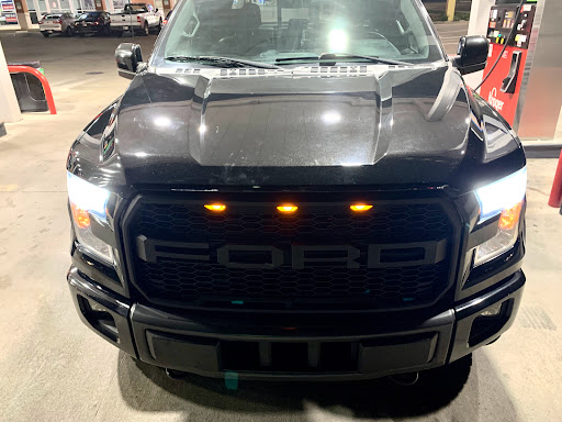 Grocery Store «Kroger», reviews and photos, 305 E Lewis and Clark Pkwy, Clarksville, IN 47129, USA