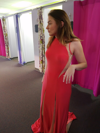 Bridal Shop «Potomac Bridals - Hagerstown Bridal, Prom, Tuxedo, Special Occasions», reviews and photos, 710 Dual Hwy, Hagerstown, MD 21740, USA