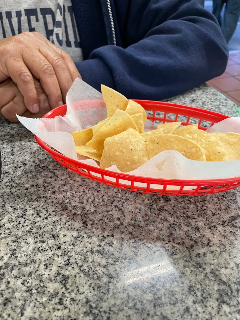 Tacos El Pueblo 90723