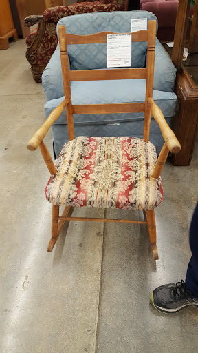 Thrift Store «South Tacoma Goodwill», reviews and photos, 8025 S Hosmer St, Tacoma, WA 98408, USA