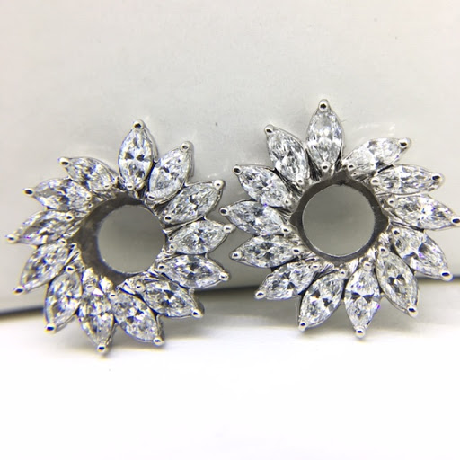 Jewelry Store «Henry C Reid & Son», reviews and photos, 1591 Post Rd, Fairfield, CT 06824, USA