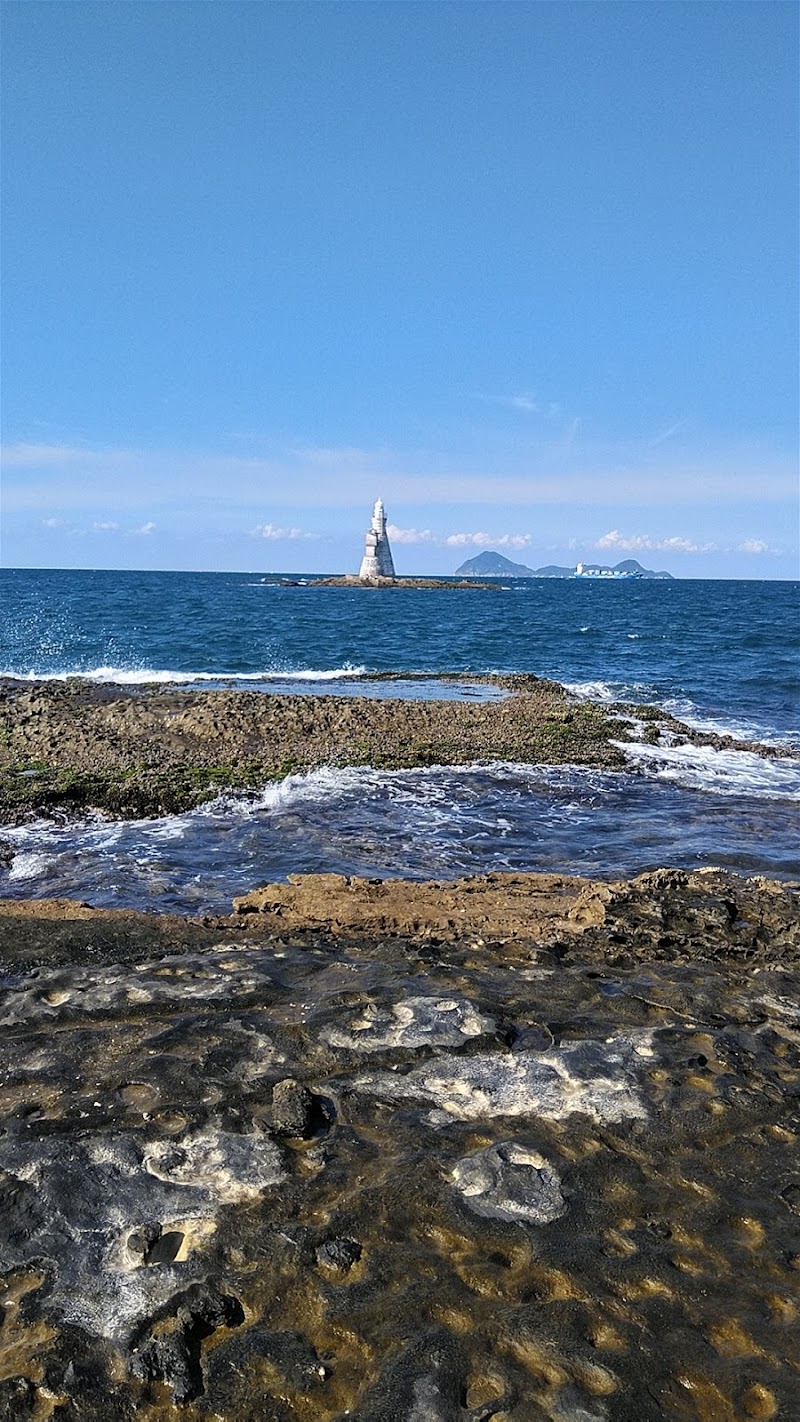 大藻路岩灯台