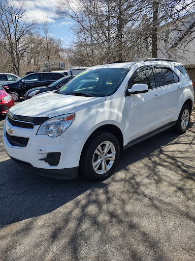 Used Car Dealer «Oakland Auto Sales», reviews and photos, 214 Tremont St, Taunton, MA 02780, USA