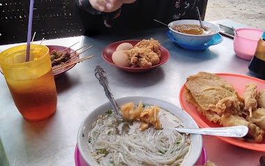 Kedai Mie Sop Hasby